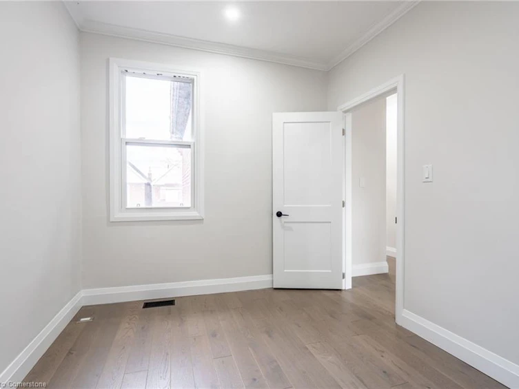 57 Madison Avenue, Hamilton, ON, L8L 5Y5 - 28