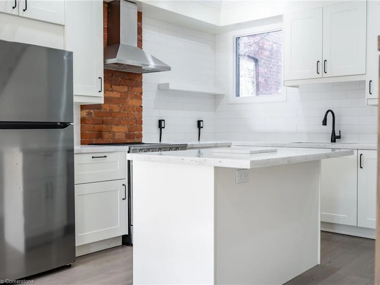 57 Madison Avenue, Hamilton, ON, L8L 5Y5 - 9
