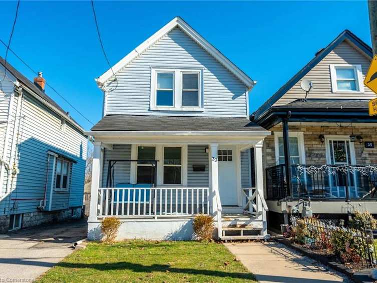 33 Dalkeith Avenue, Hamilton, ON, L8L 3J3