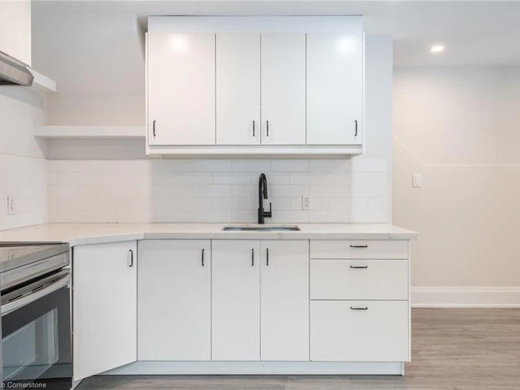 33 Dalkeith Avenue, Hamilton, ON, L8L 3J3 - 9