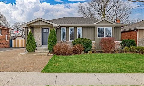 116 Broker Drive, Hamilton, ON, L8T 2B8