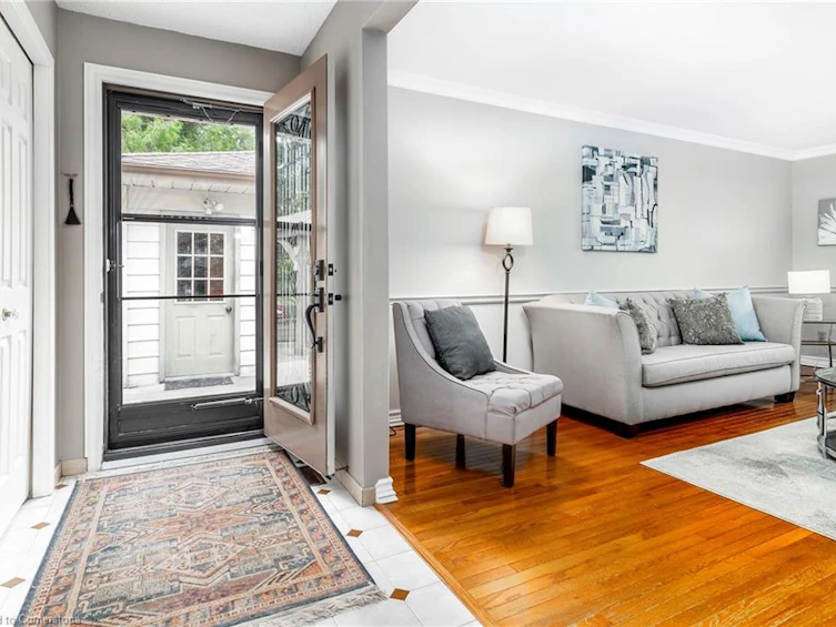 19 Isabel Drive, Brant, ON, N3T 5L7 - 4