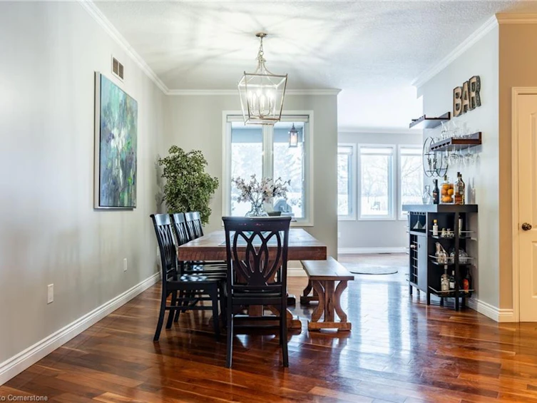 715 Robson Road, Hamilton, ON, L8B 1H2 - 10