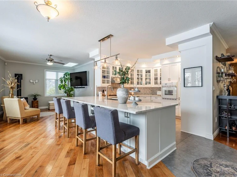 715 Robson Road, Hamilton, ON, L8B 1H2 - 18