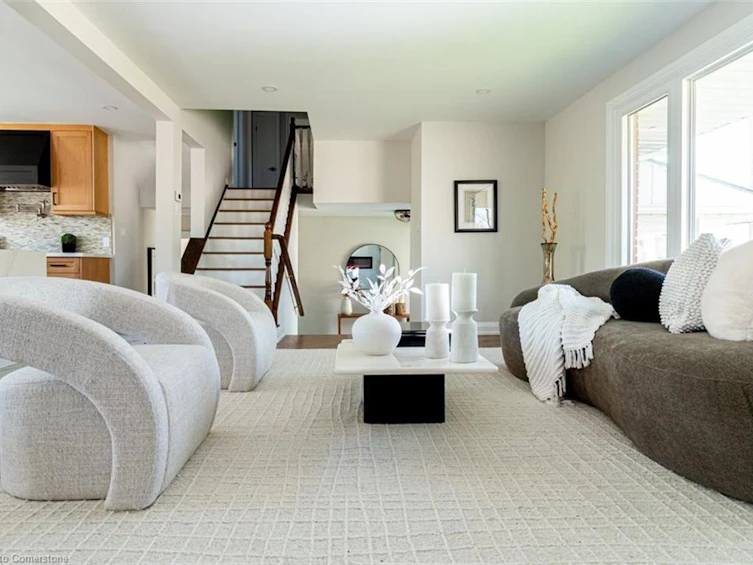 30 Donlea Drive, Hamilton, ON, L8T 1K3 - 9