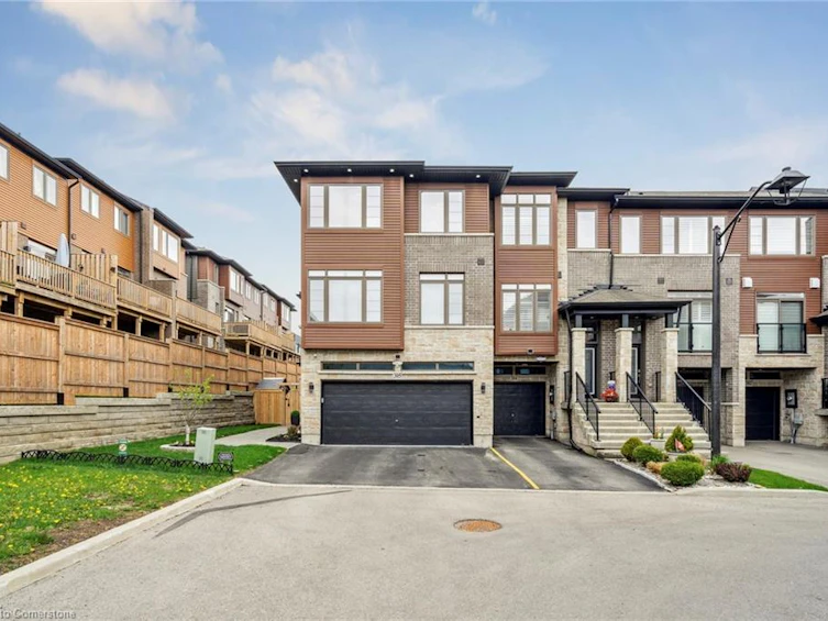 305-30 Times Square Boulevard, Hamilton, ON, L8J 0L8