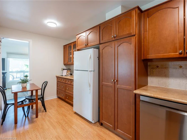 122-2301 Cavendish Drive, Burlington, ON, L7P 3M3 - 25