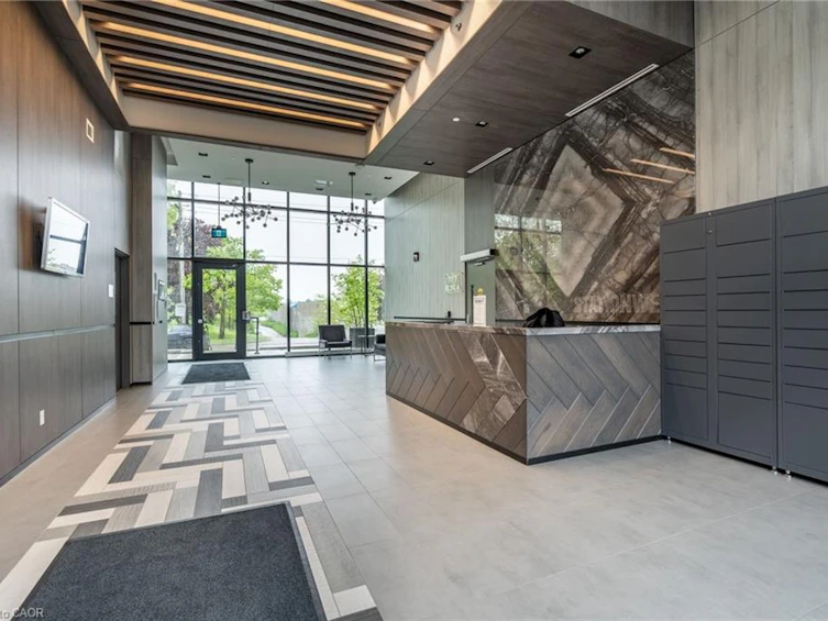 B223-1119 Cooke Boulevard, Burlington, ON, L7T 0C7 - 4