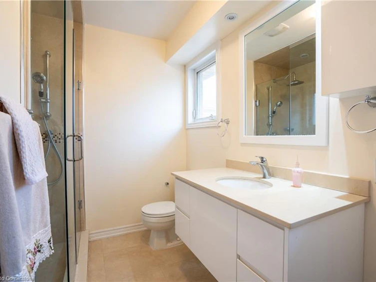 3210 Victoria St Street, Oakville, ON, L6L 5R2 - 23