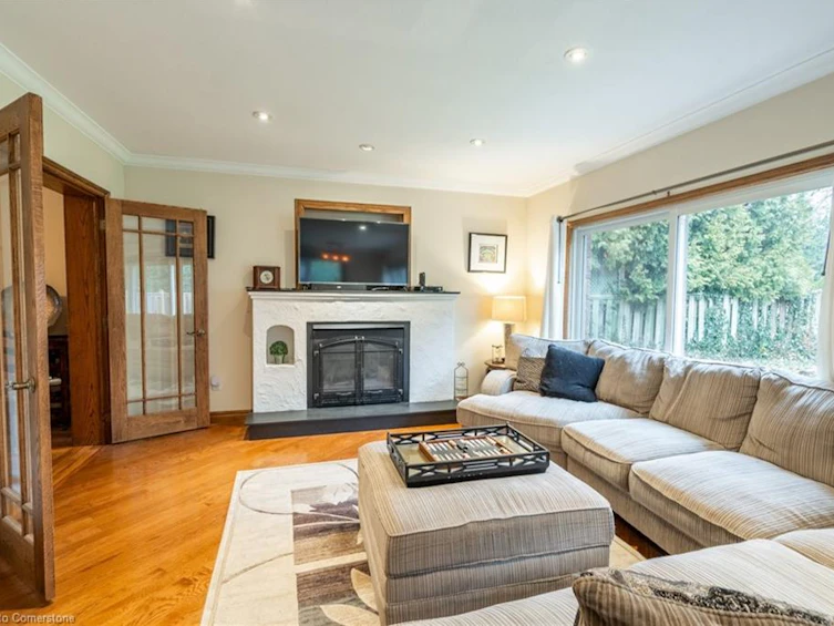3210 Victoria St Street, Oakville, ON, L6L 5R2 - 12