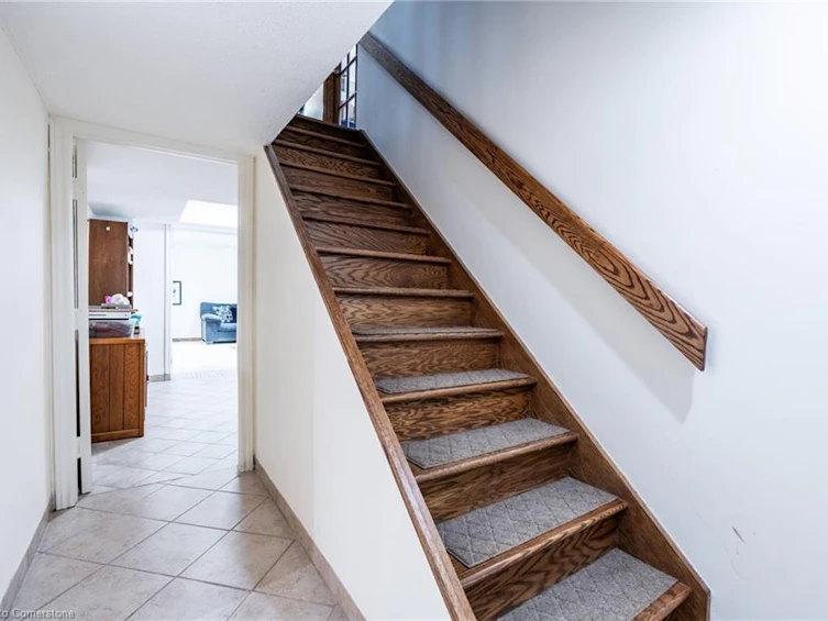 3210 Victoria St Street, Oakville, ON, L6L 5R2 - 28