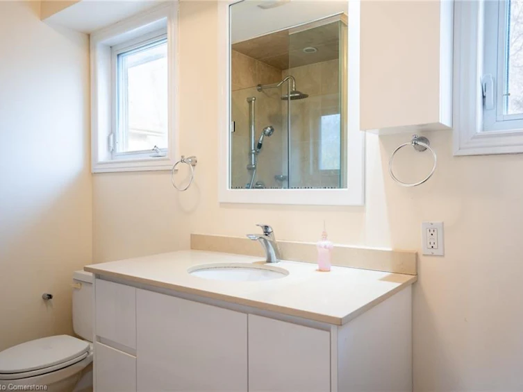 3210 Victoria St Street, Oakville, ON, L6L 5R2 - 22