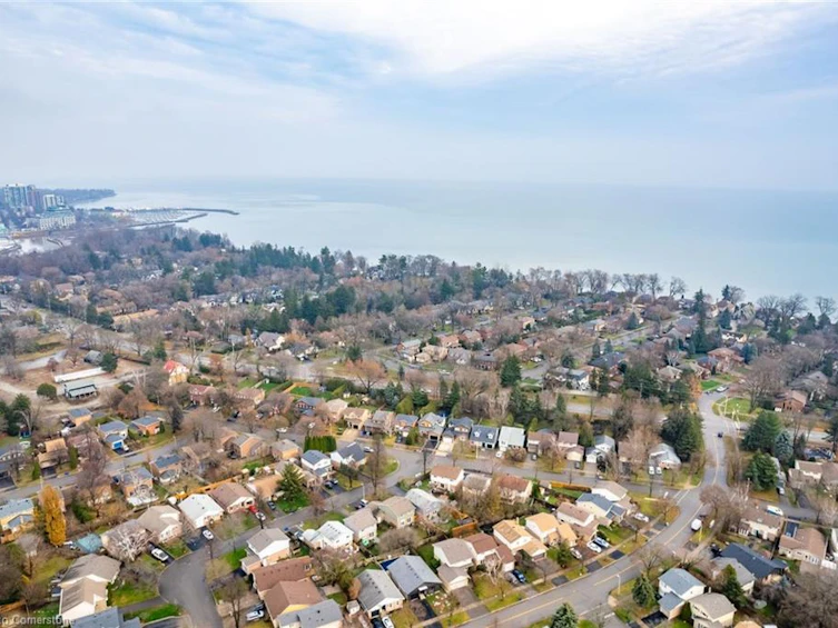 3210 Victoria St Street, Oakville, ON, L6L 5R2 - 43
