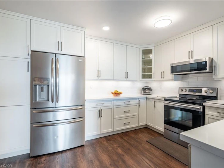 1203-1276 Maple Crossing Boulevard, Burlington, ON, L7S 2J9 - 12