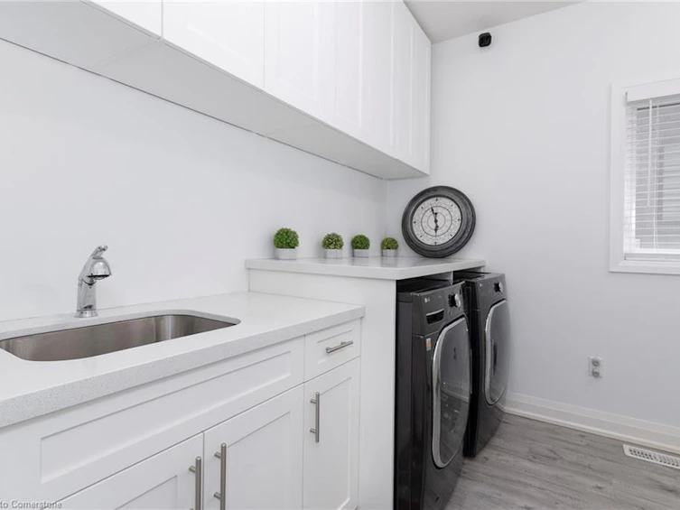 388 Klein Circle, Hamilton, ON, L9G 3K9 - 16