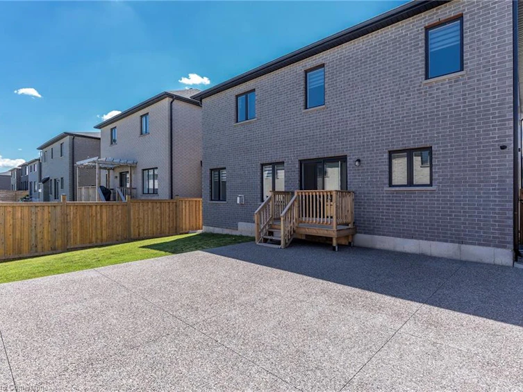 388 Klein Circle, Hamilton, ON, L9G 3K9 - 27