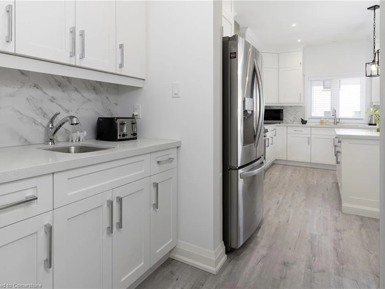 388 Klein Circle, Hamilton, ON, L9G 3K9 - 15