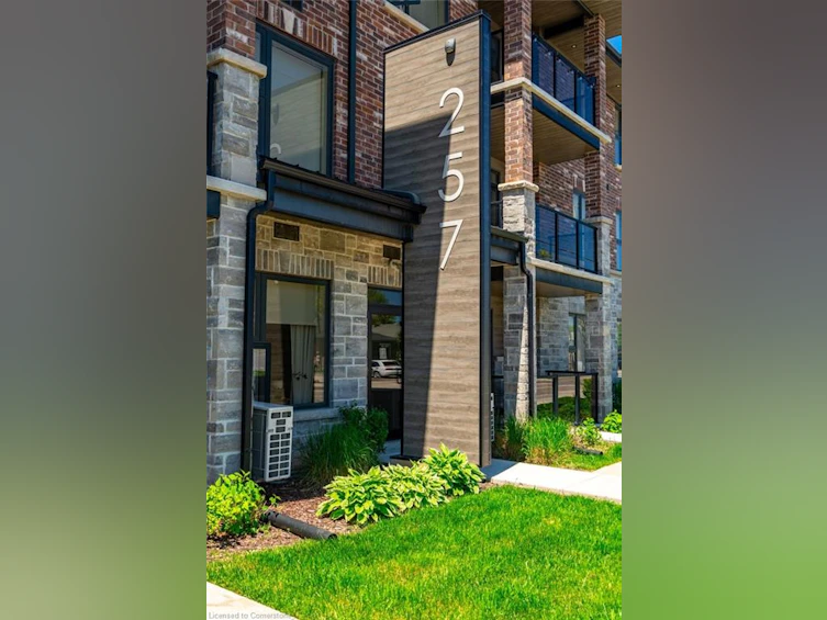 312-257 Millen Road, Hamilton, ON, L8E 2H1 - 4