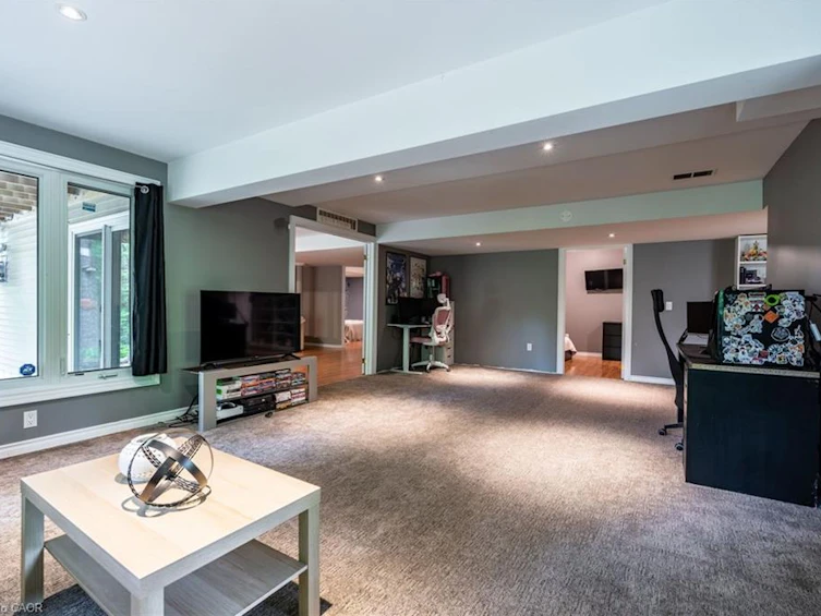 1323 8th Concession Road W, Hamilton, ON, N0B 2J0 - 35