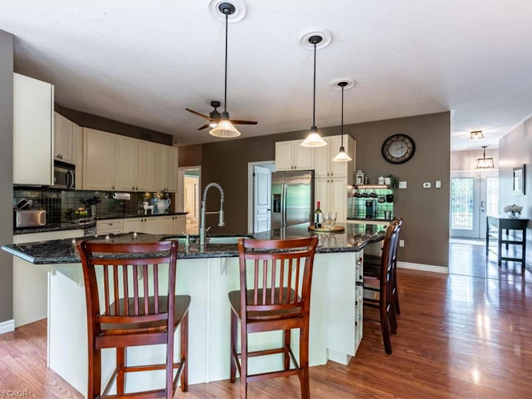 1323 8th Concession Road W, Hamilton, ON, N0B 2J0 - 10