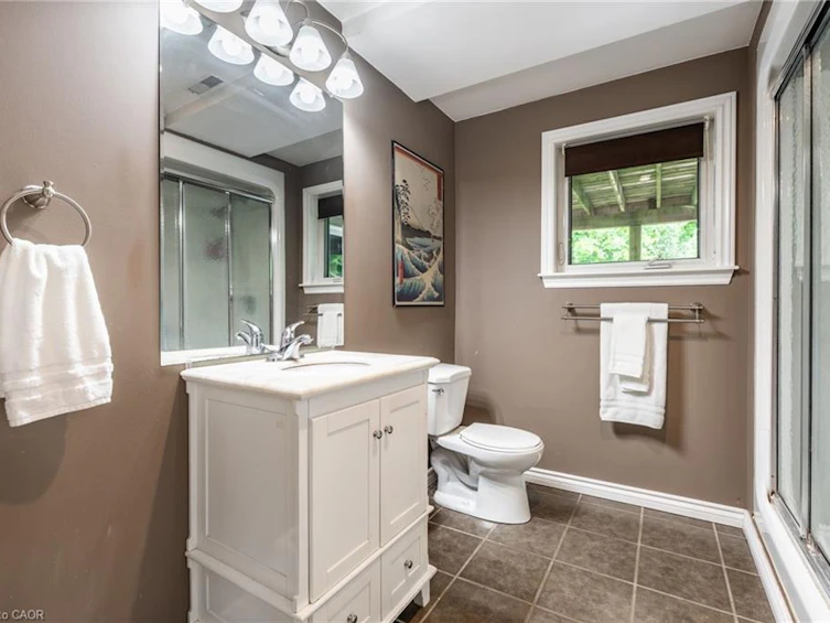 1323 8th Concession Road W, Hamilton, ON, N0B 2J0 - 38
