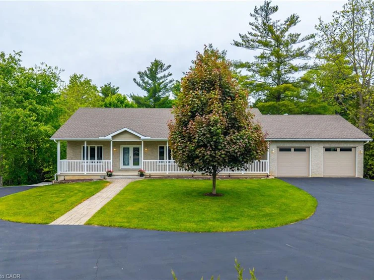 1323 8th Concession Road W, Hamilton, ON, N0B 2J0