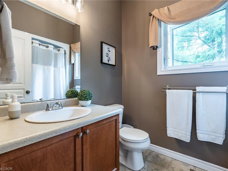 1323 8th Concession Road W, Hamilton, ON, N0B 2J0 - 23