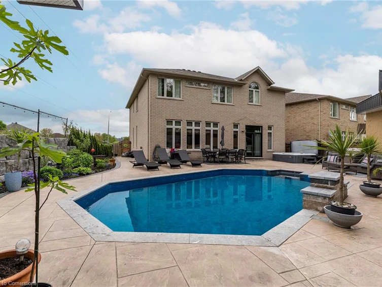 240 Cloverleaf Drive, Hamilton, ON, L9K 1T2 - 30