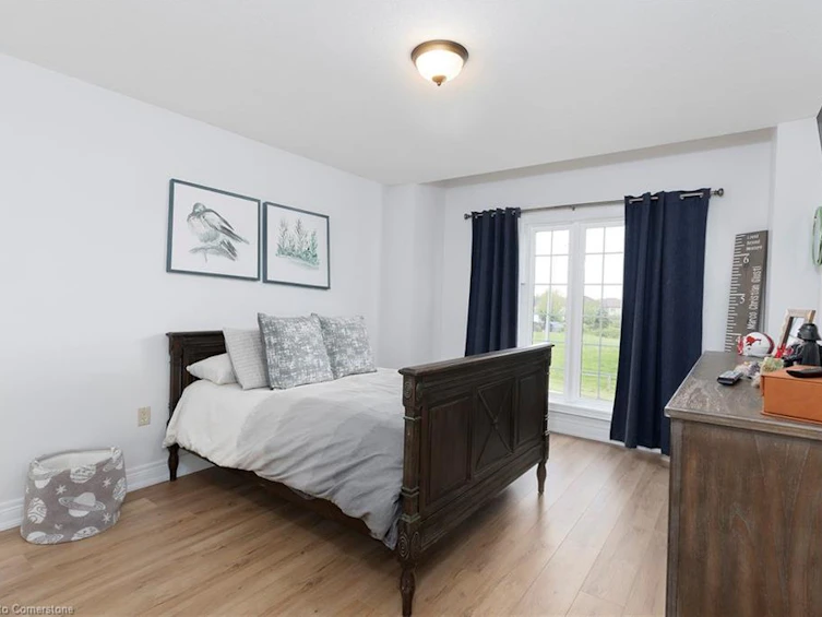 240 Cloverleaf Drive, Hamilton, ON, L9K 1T2 - 19