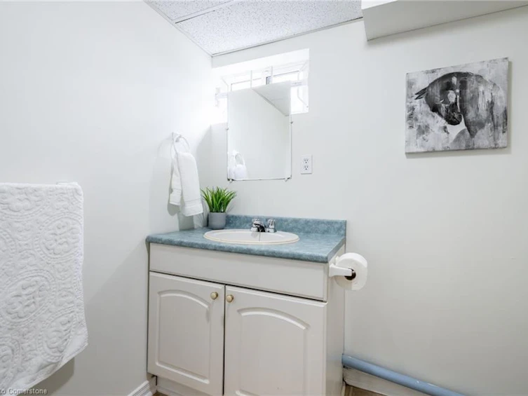 579 Third Road E, Hamilton, ON, L8J 2Y1 - 30