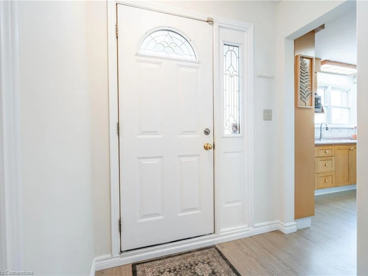 579 Third Road E, Hamilton, ON, L8J 2Y1 - 5