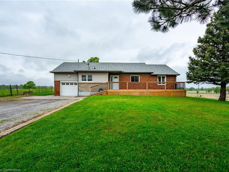 579 Third Road E, Hamilton, ON, L8J 2Y1 - 2