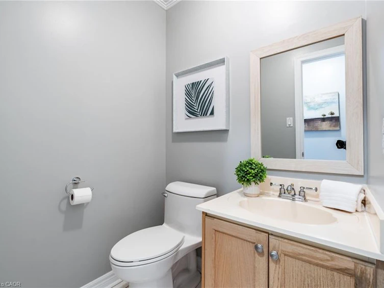 38 Fellowes Crescent, Hamilton, ON, L8B 0M3 - 7