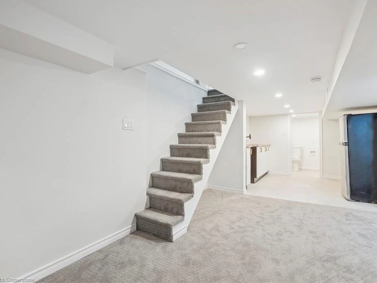 289 Wentworth Street N, Hamilton, ON, L8L 5V9 - 25