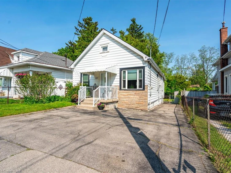 153 East 5th Street, Hamilton, ON, L9A 2Z7 - 2