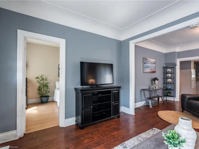 153 East 5th Street, Hamilton, ON, L9A 2Z7 - 9