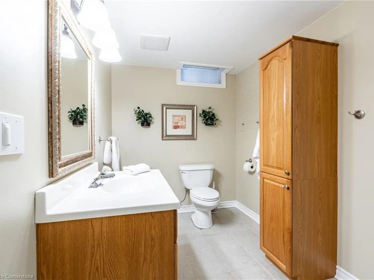 46 Ryans Way, Hamilton, ON, L8B 0H2 - 44