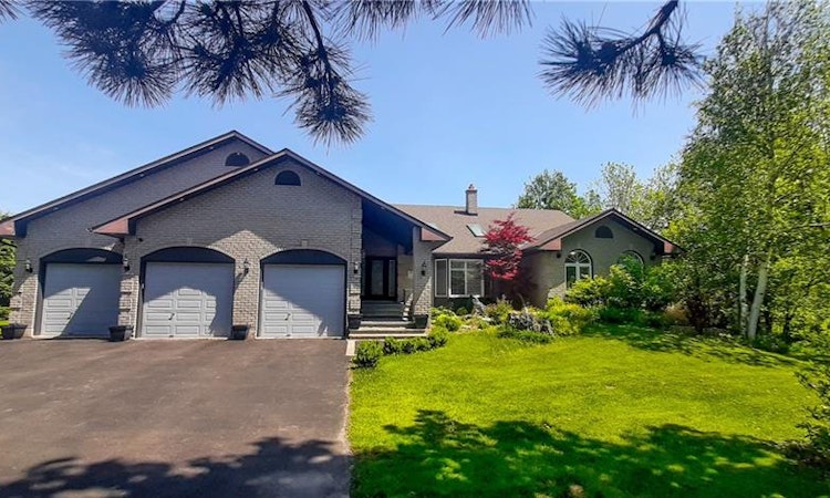 2658 Guyatt Road