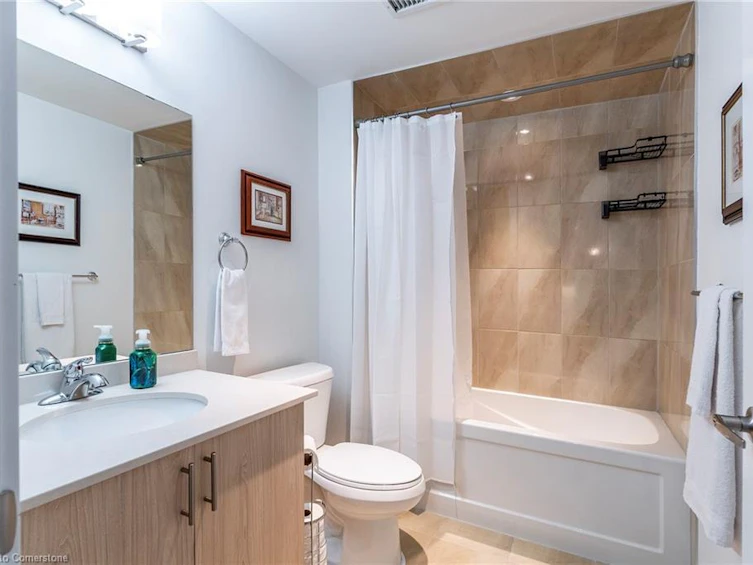 211-16 Markle Crescent, Hamilton, ON, L9G 0H4 - 14