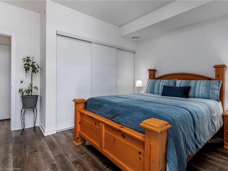 211-16 Markle Crescent, Hamilton, ON, L9G 0H4 - 16
