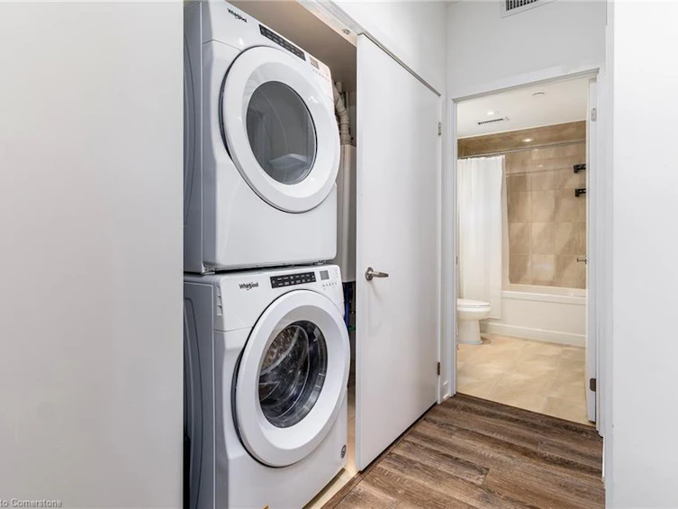 211-16 Markle Crescent, Hamilton, ON, L9G 0H4 - 13