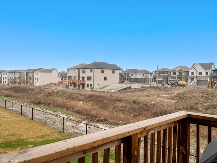 61 Vanilla Trail, Thorold, ON, L2V 0L3 - 16