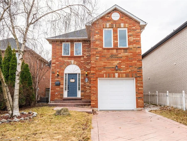 1116 Cedarwood Place, Burlington, ON, L7T 4K6
