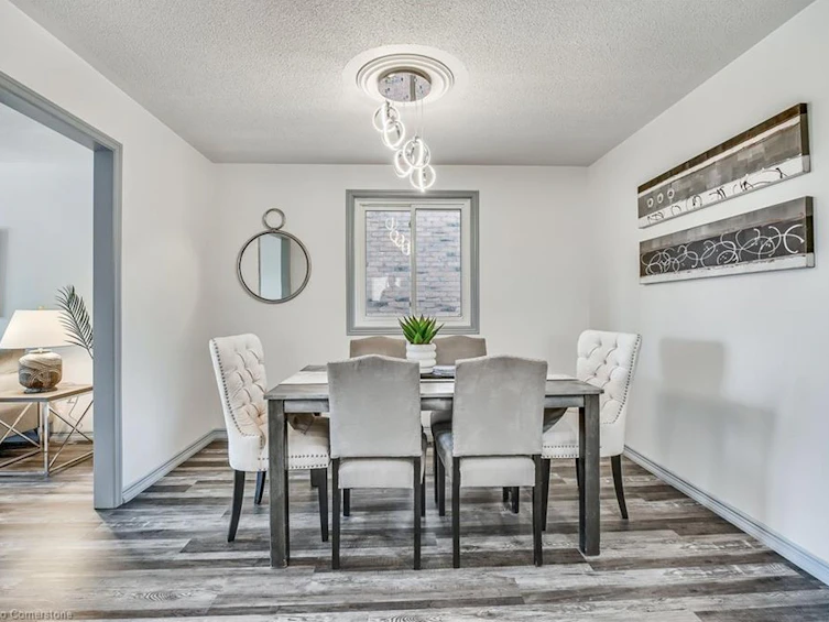 29 Guildwood Drive, Hamilton, ON, L9C 7K2 - 9