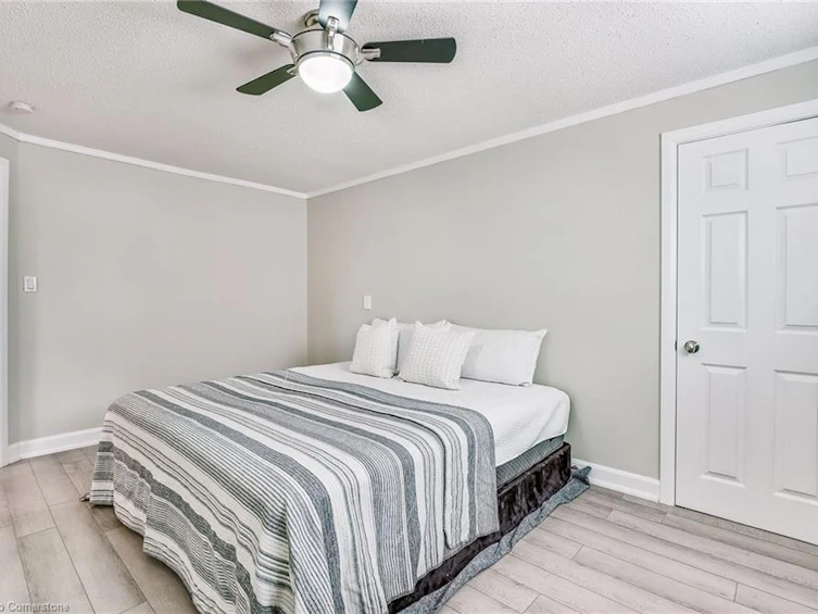 29 Guildwood Drive, Hamilton, ON, L9C 7K2 - 35
