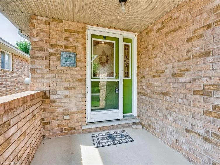 47 Longyear Drive, Hamilton, ON, L8B 0N8 - 3