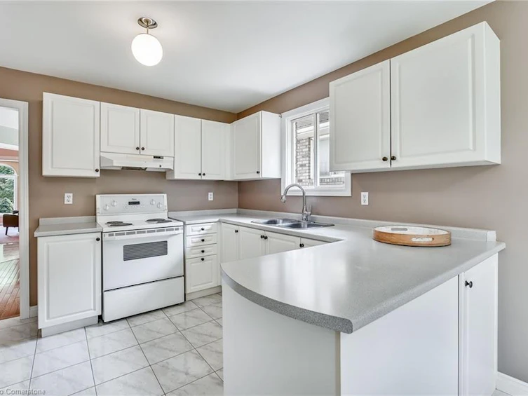 47 Longyear Drive, Hamilton, ON, L8B 0N8 - 13