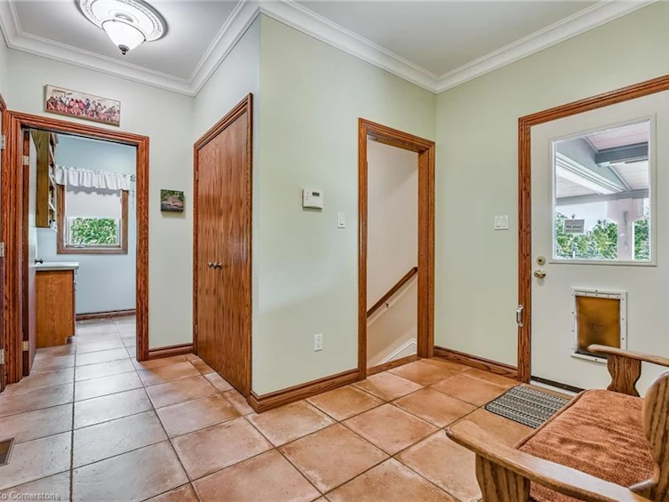 690 York Road, Hamilton, ON, L9H 5X1 - 12