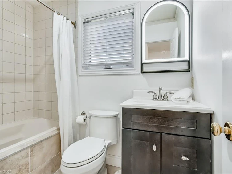 2174 Bader Crescent, Burlington, ON, L7P 4N5 - 25
