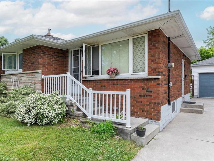 125 West 28th Street, Hamilton, ON, L9C 5B1 - 3